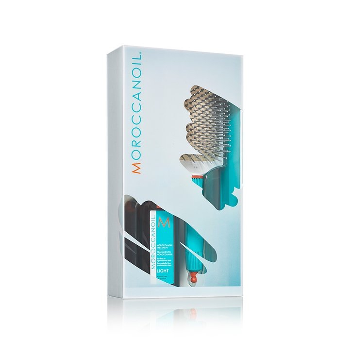 Наборы для волос:  MOROCCANOIL -  Промо набор 2020 (масло light 100 мл + щетка лопатка) MOROCCANOIL
